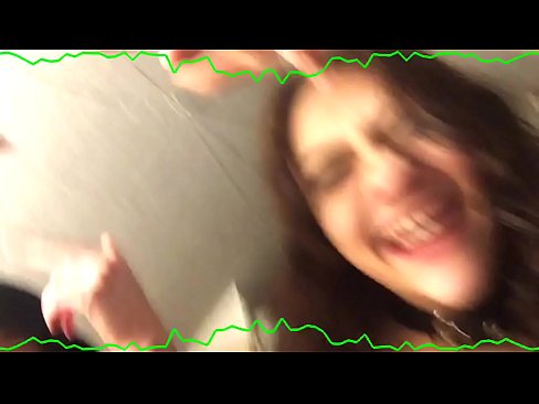 ❤️ Fanann dhá mionbhrístíní mhothúchánach brunette sexy bastards soith quirky ❤️❌ Porn fb linn ☑